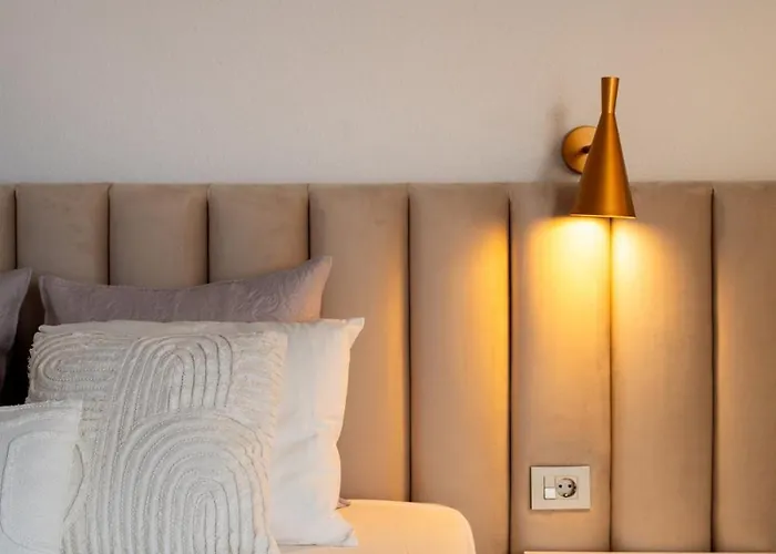 Stunning Front Line Penthouse Sea And Pool 公寓