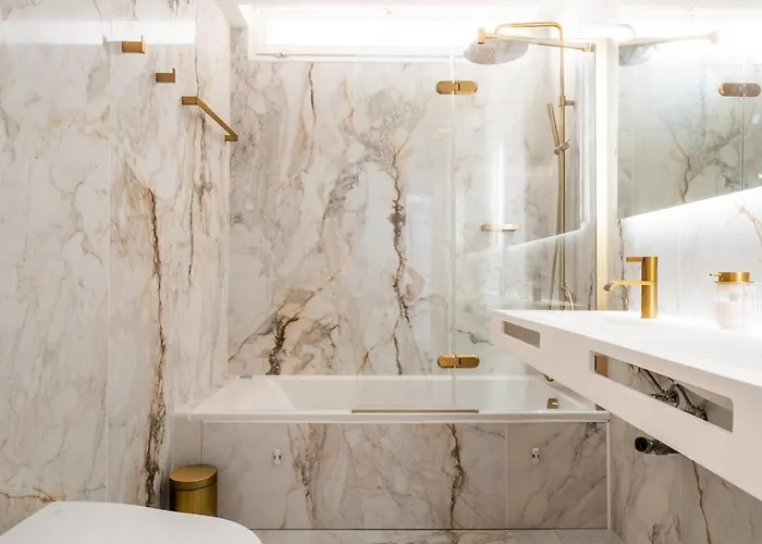 Stunning Front Line Penthouse Sea And Pool 公寓 *