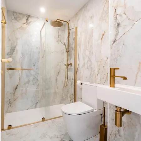 Stunning Front Line Penthouse Sea And Pool