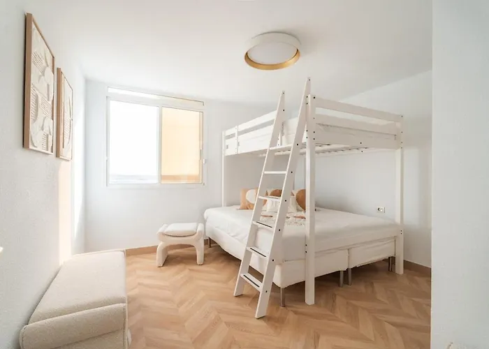 Apartman Stunning Front Line Penthouse Sea And Pool *