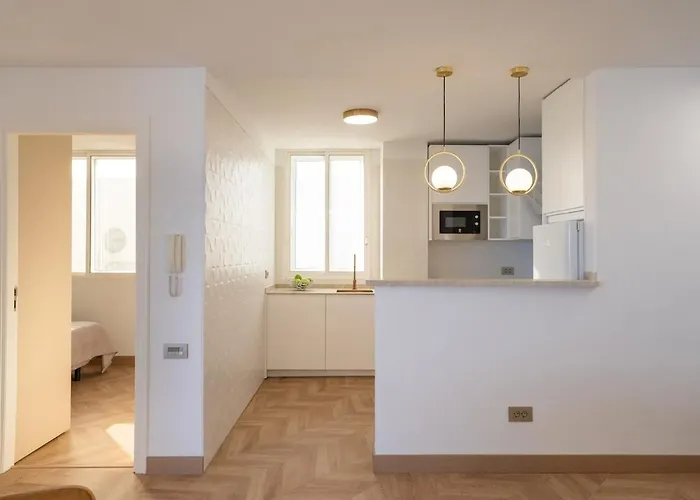 Stunning Front Line Penthouse Sea And Pool Apartment