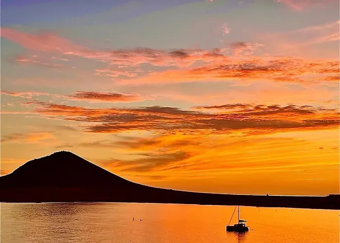 Apartment Stunning Front Line Penthouse Sea And Pool