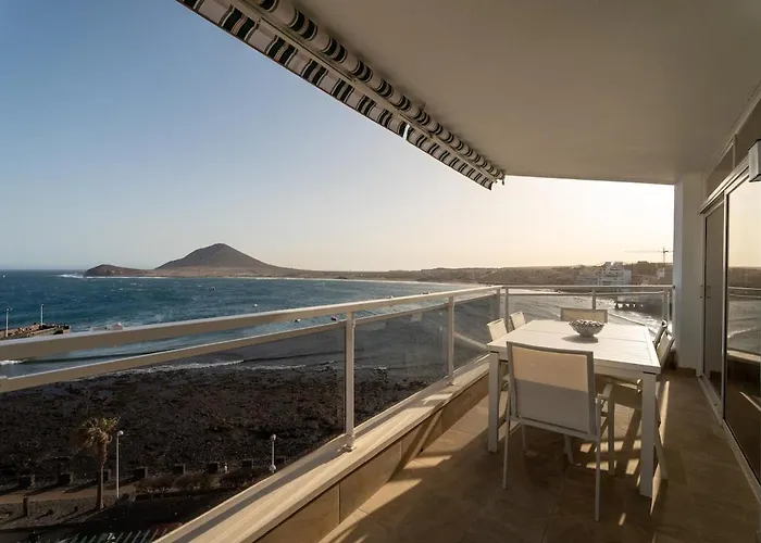 Apartament Stunning Front Line Penthouse Sea And Pool El Médano