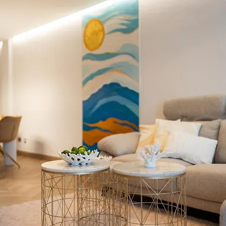 Stunning Front Line Penthouse Sea And Pool Apartmán *